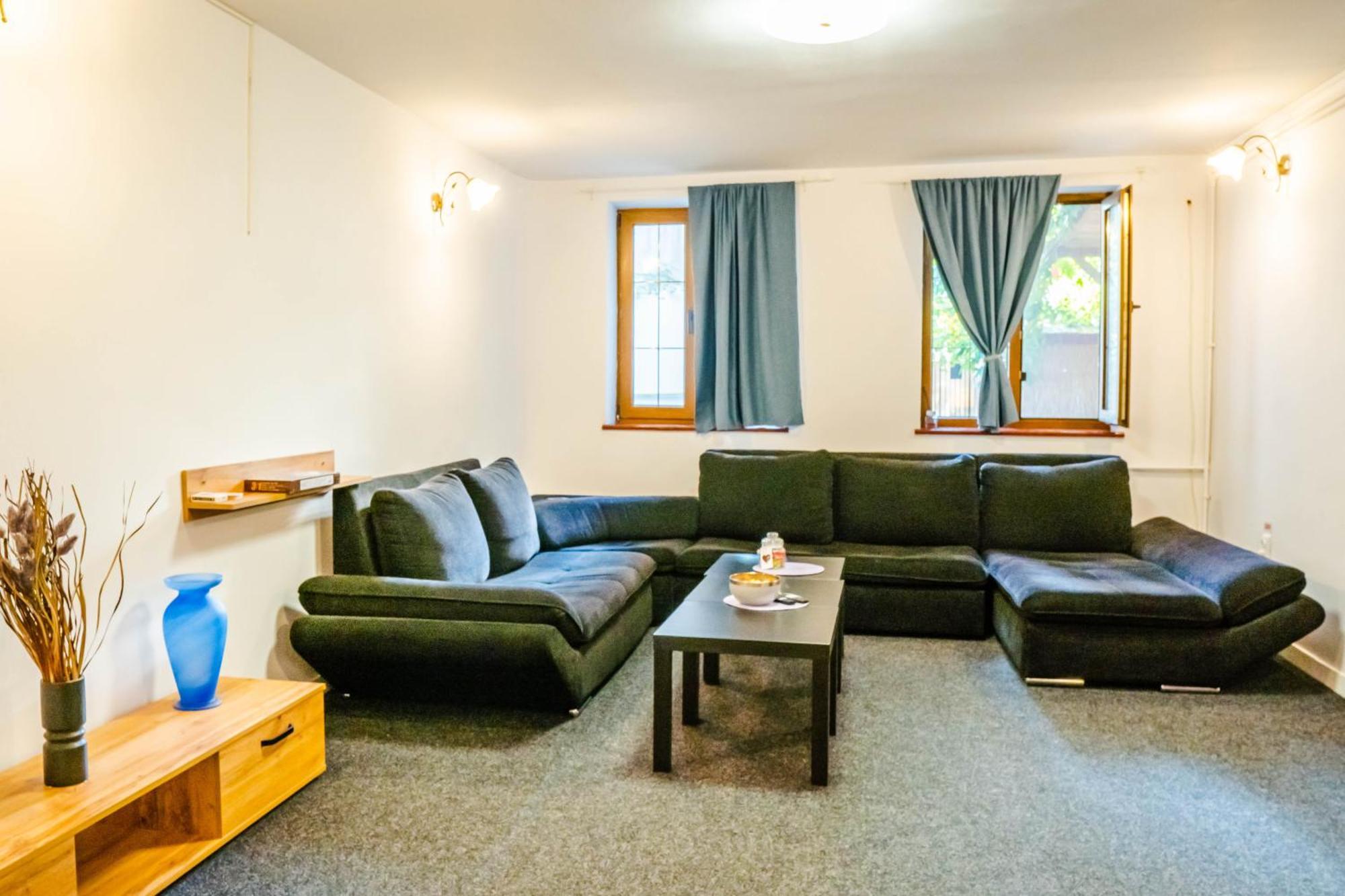 Hostel Sport Бухарест Экстерьер фото